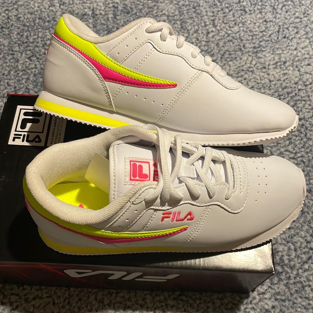 🆕Fila sneakers